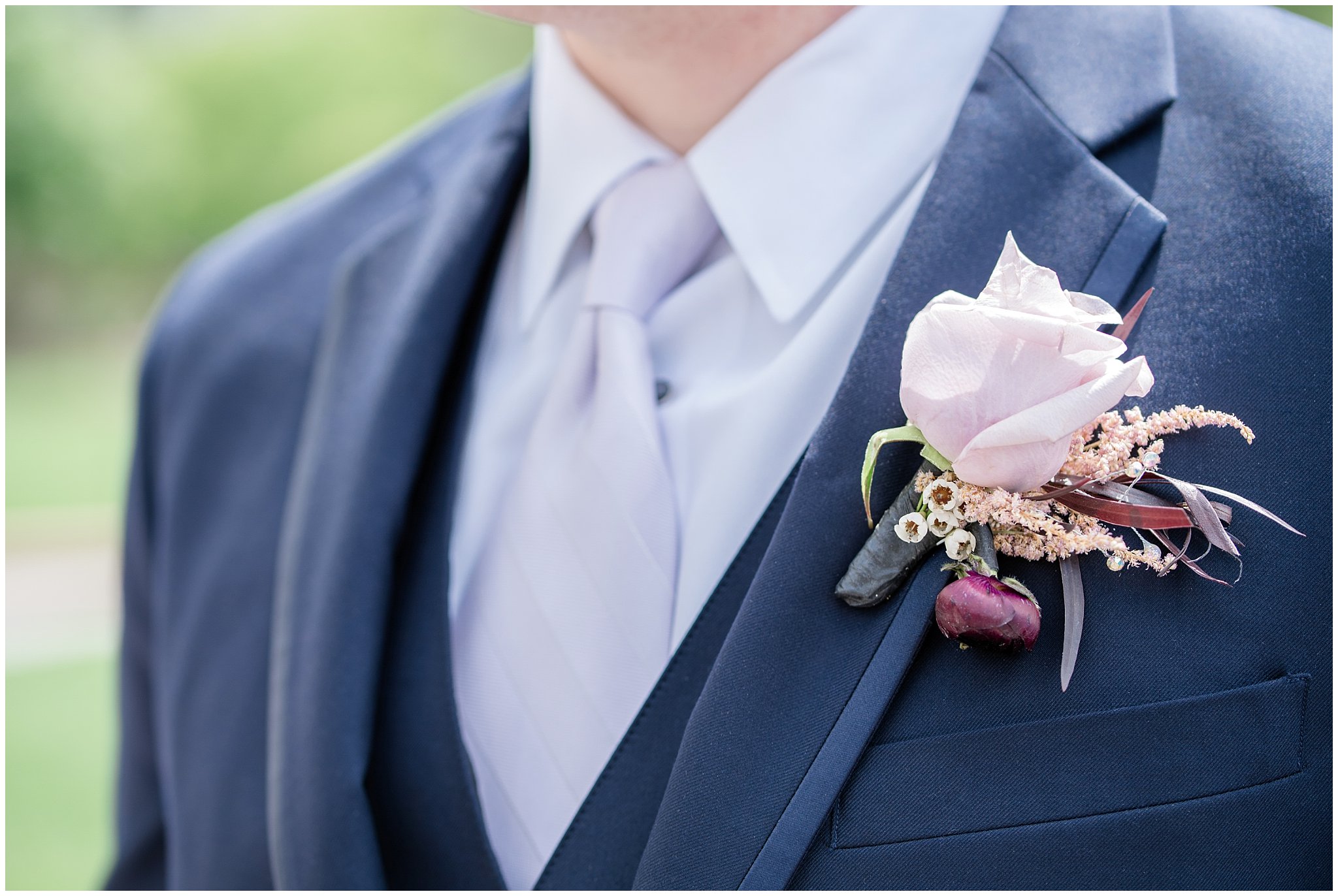Men's wear for wedding | Wedding suit | Wedding Tux | Boutonnieredetail | Jessie and Dallin Photography 