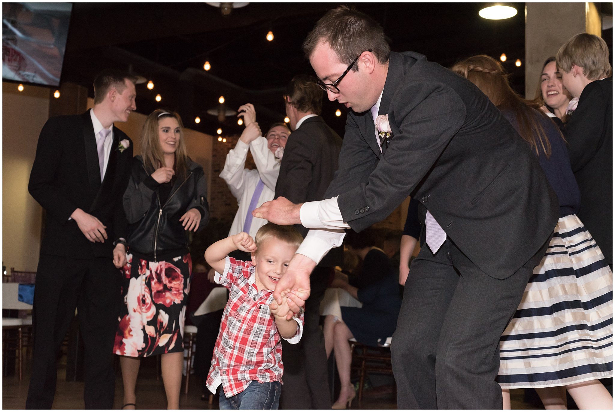 Wedding dancing, party dancing, cute wedding dancing | Jessie and Dallin Photography | The grand View