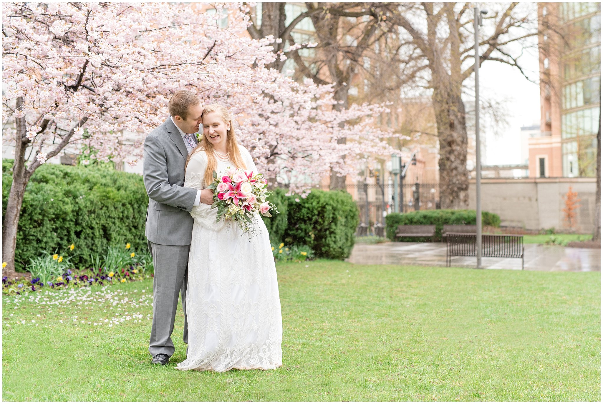 Salt Lake temple bride and groom pictures | Spring Utah LDS wedding | Rose, raspberry, and navy wedding