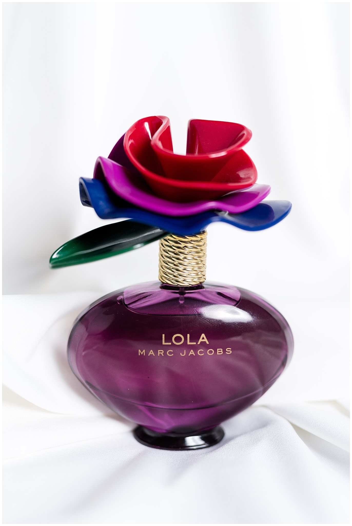 Marc Jacobs Lola wedding perfume detail on wedding dress | Talia Event Center