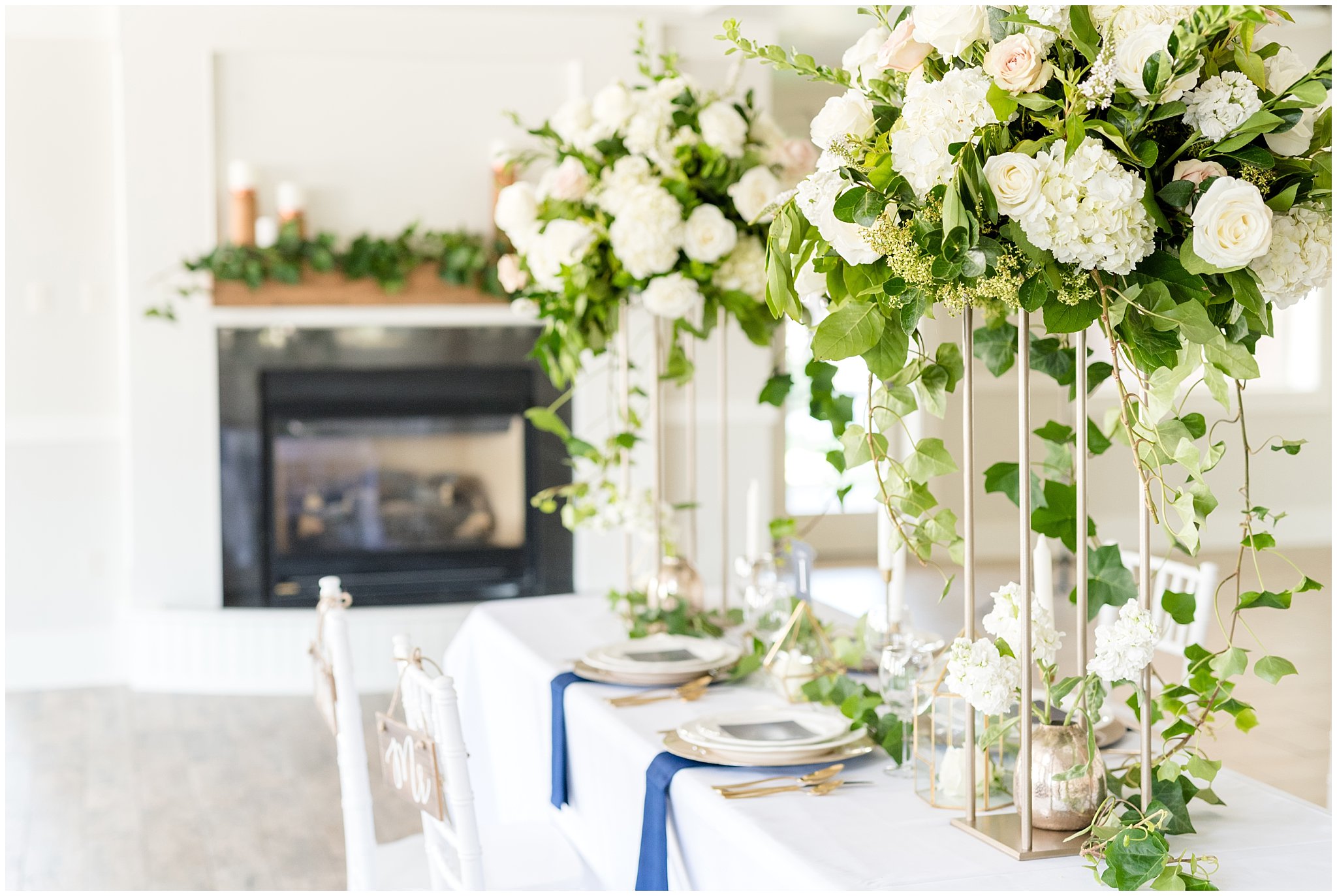 Elegant white rose table setting | Gold, navy and white wedding | Talia Event Center