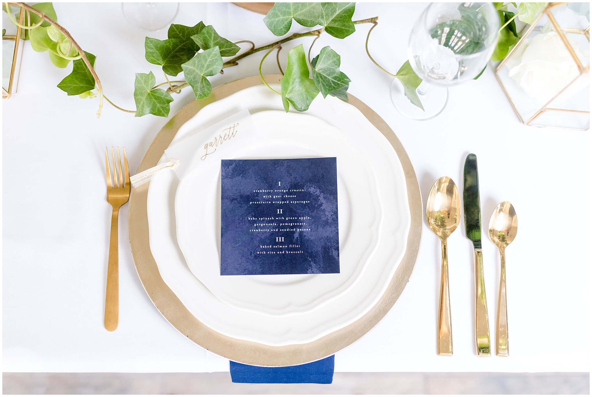 Dinner plate, menu and tableware for navy, white and gold elegant wedding | Talia Event Center