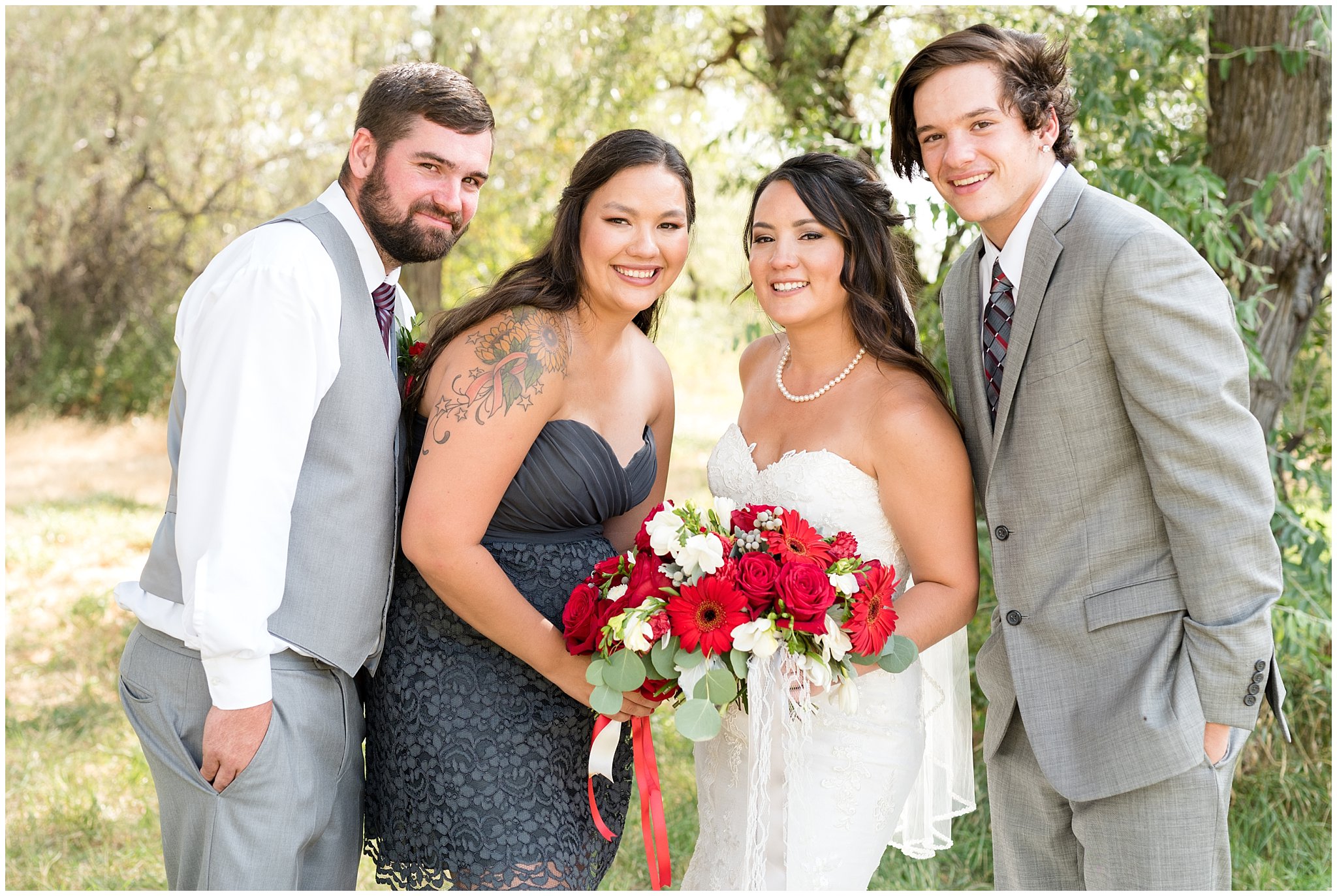 Siblings of the bride and the bride smiling | Red and Grey wedding | Davis County Outdoor Wedding | Jessie and Dallin Photography