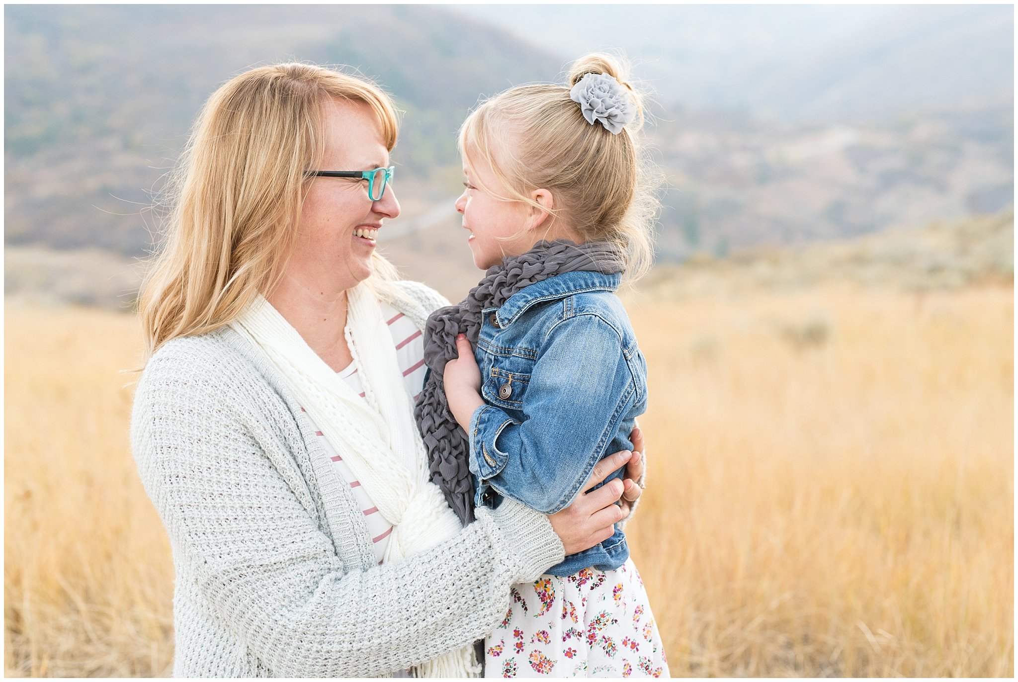 Mom and daughter laughing | Fall Family Pictures in the Mountains | Snowbasin, Utah | Jessie and Dallin Photography