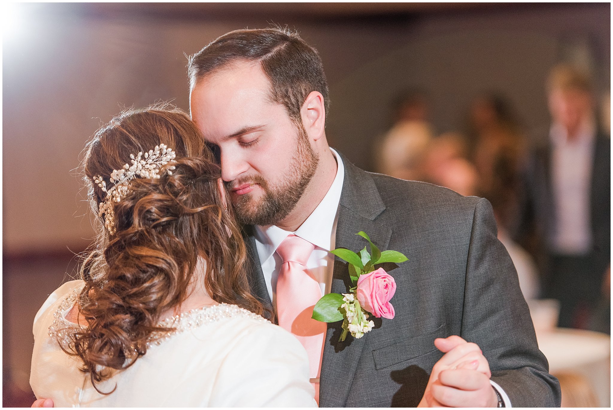 Emotional moment during bride and groom first dance | Top Utah Wedding and Couples Photos 2019 | Jessie and Dallin Photography