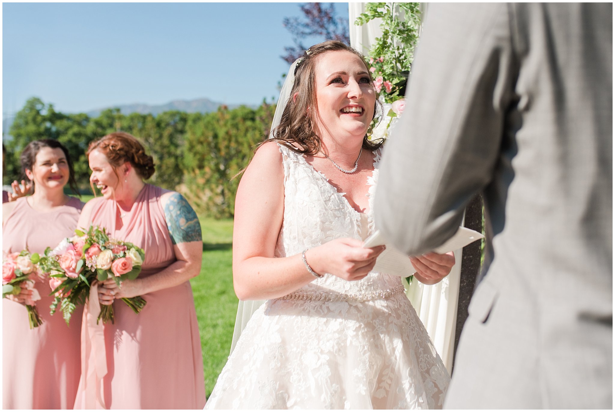 Bride reads vows during ceremony | Oak Hills Utah Dusty Rose and Gray Summer Wedding | Jessie and Dallin Photography