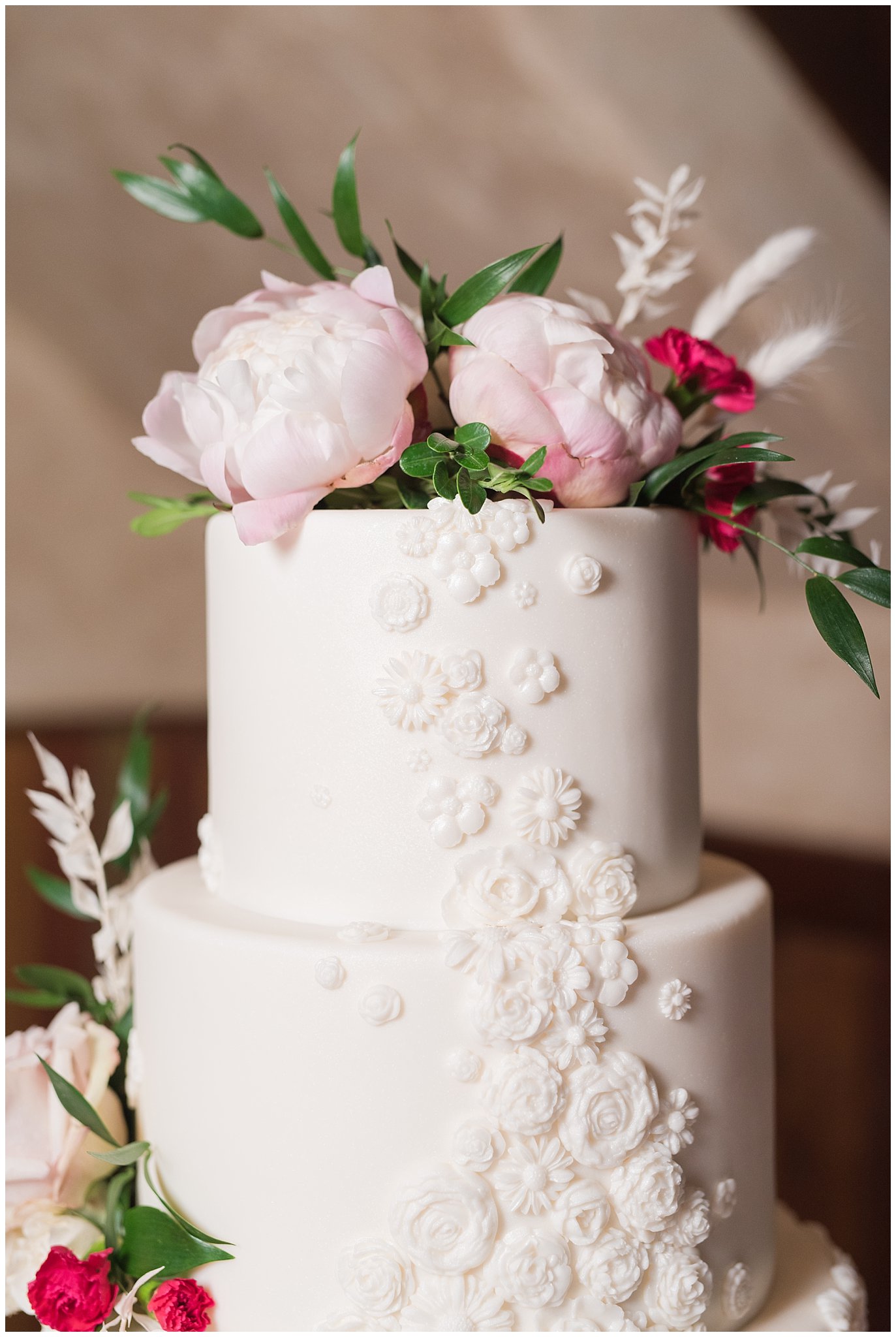 White Bas relief wedding cake by Sweet Cravings by Marcia | Wadley Farms Summer Wedding | Jessie and Dallin Photography