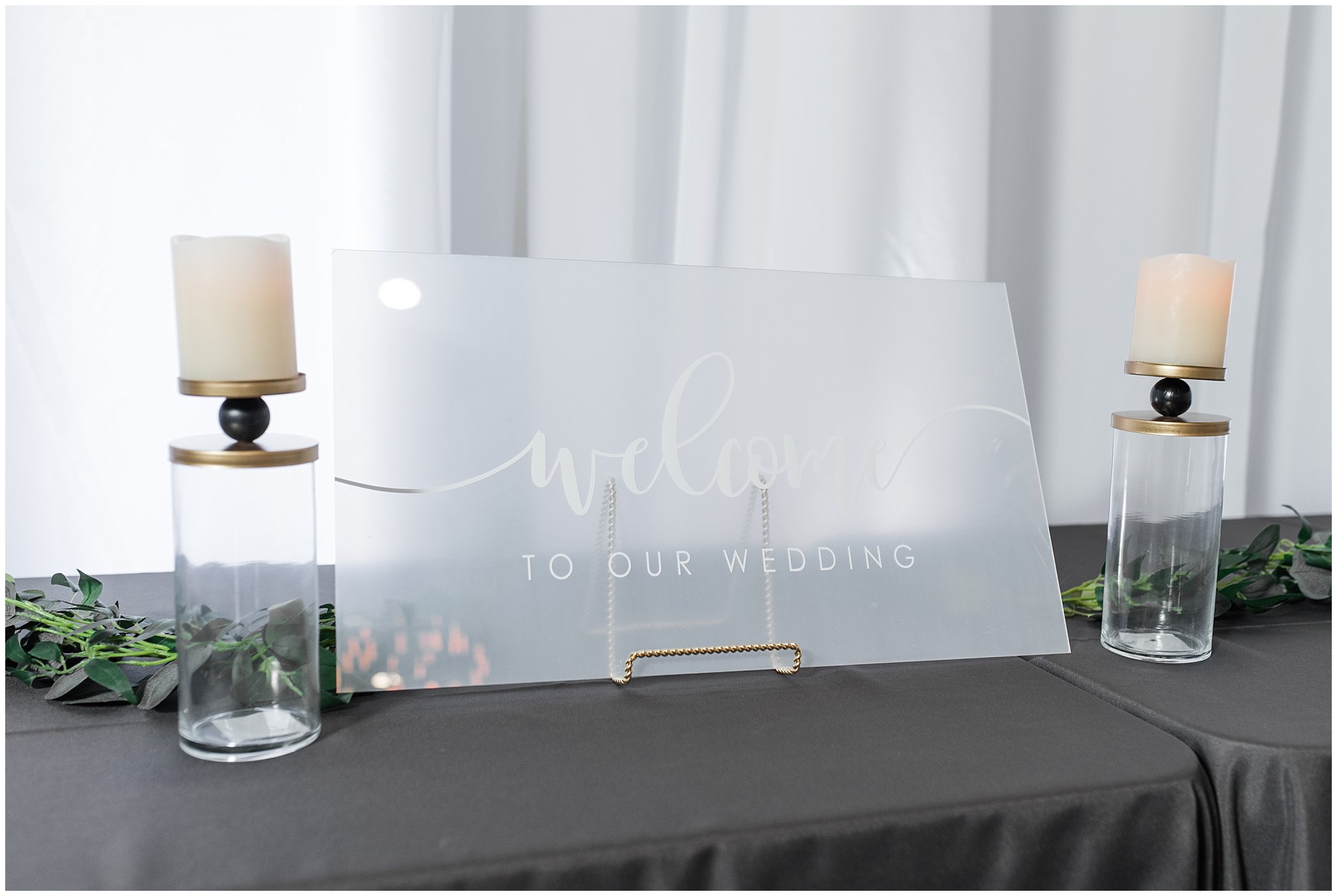Acrylic head table sign | The Foundry | Utah Wedding Venue | Shout-out Saturday | Jessie and Dallin Photography