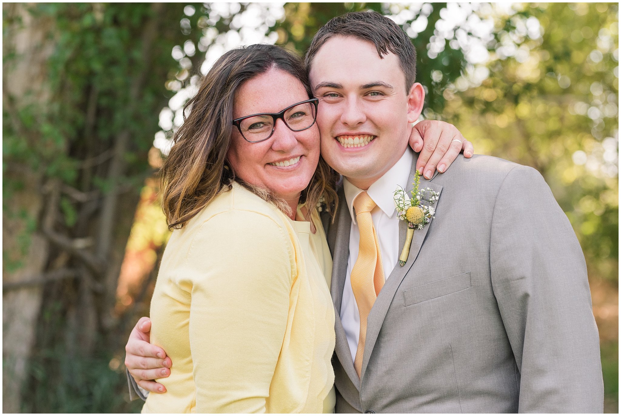 Family formal photos candid and formal | Fountain View Event Venue and Bountiful Temple Wedding | Jessie and Dallin Photography