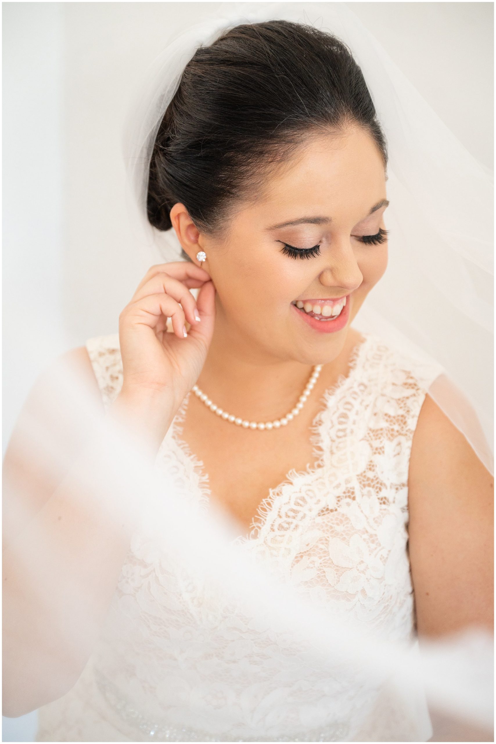 Bridal portraits before wedding | Cactus and Tropicals and Salt Lake Church Wedding | Jessie and Dallin Photography