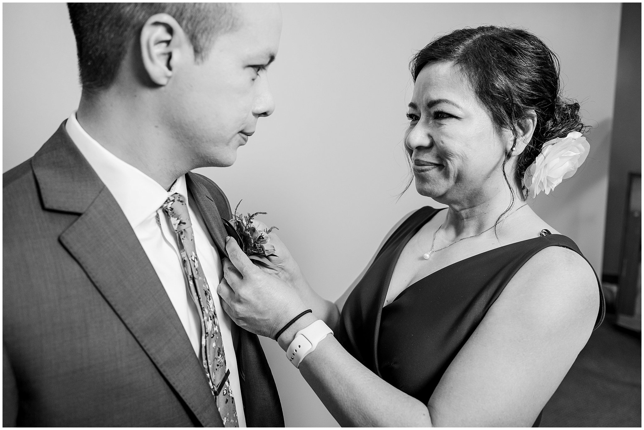 Groom getting ready in blue suit with mom | Cactus and Tropicals and Salt Lake Church Wedding | Jessie and Dallin Photography