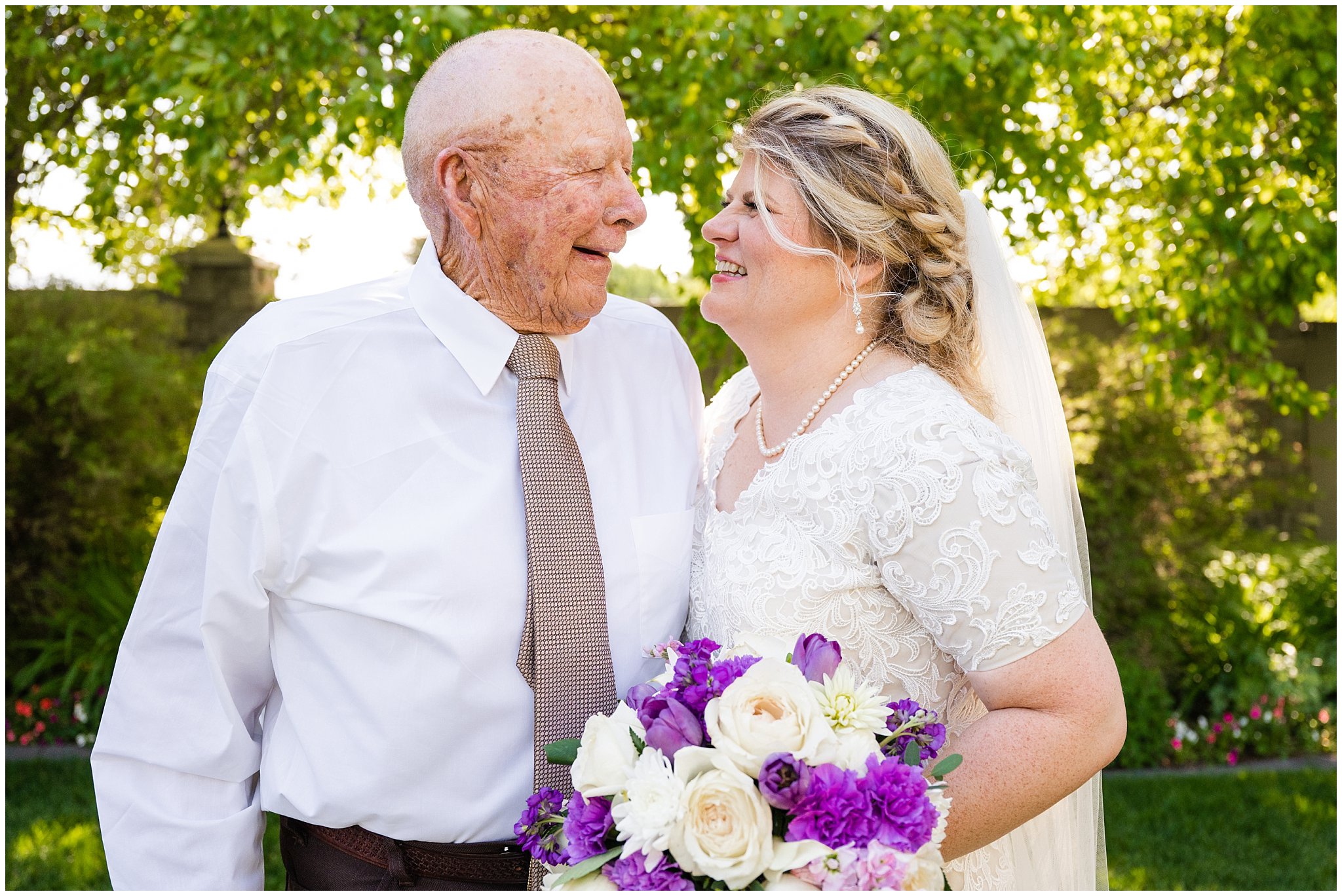 Bride and groom with wedding party and family | Oquirrh Mountain Temple and Millennial Falls Wedding | Jessie and Dallin Photography