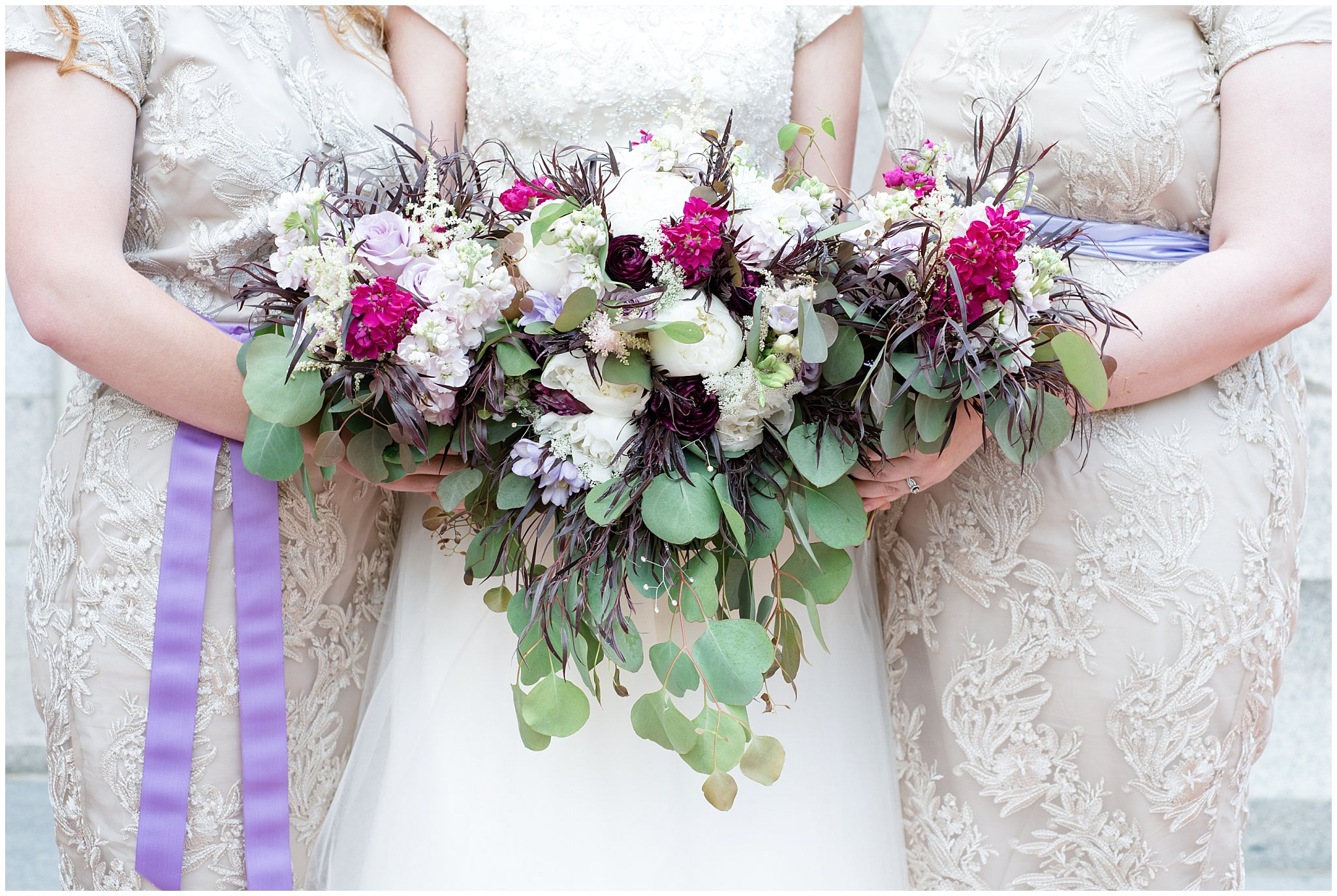 Wedding Flowers and Dress | Stress Free Wedding Day Advice | Jessie and Dallin Photography