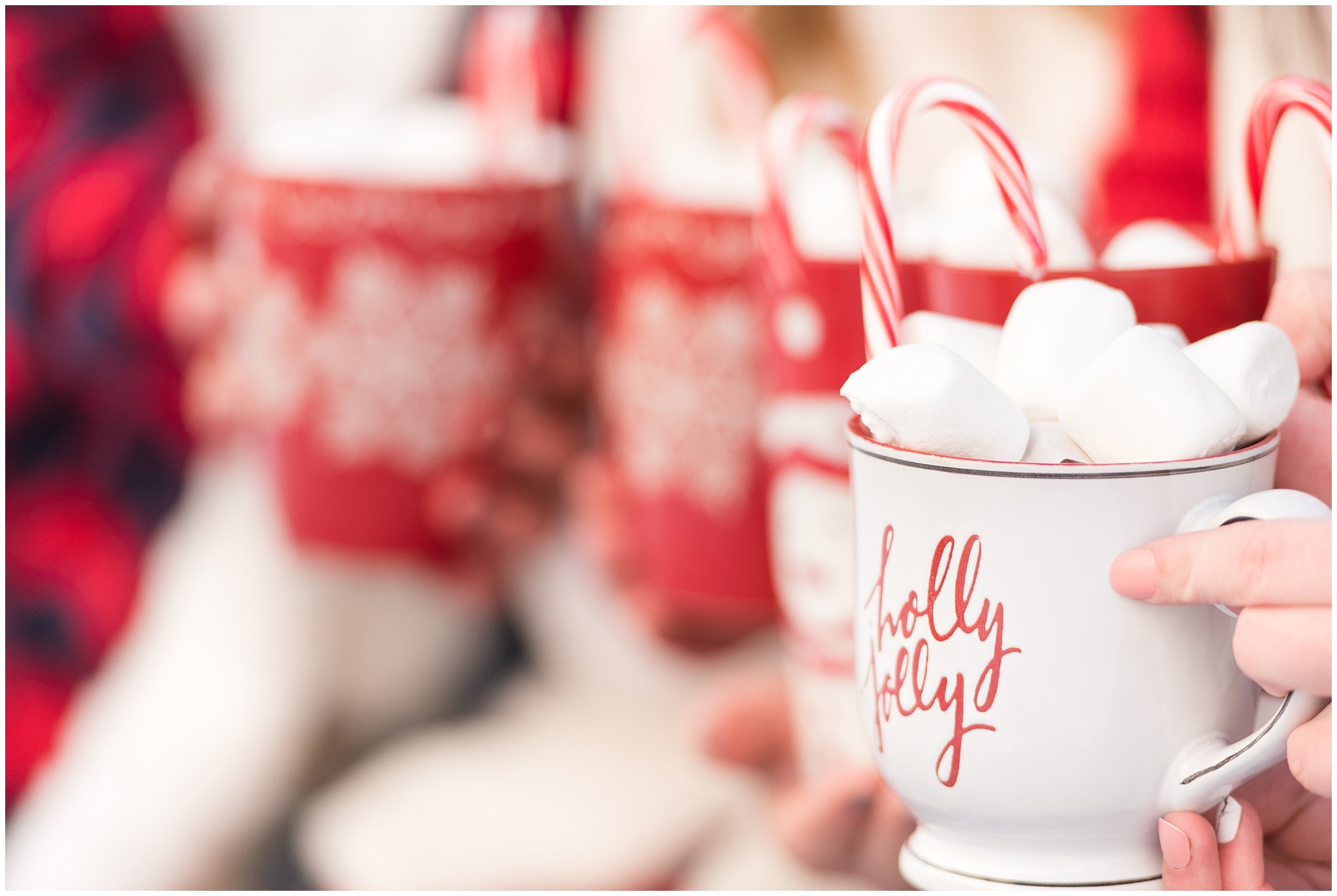 Cute red and white hot chocolate mugs | Utah Family Christmas Photoshoot | Oak Hills Reception and Event | Jessie and Dallin Photography