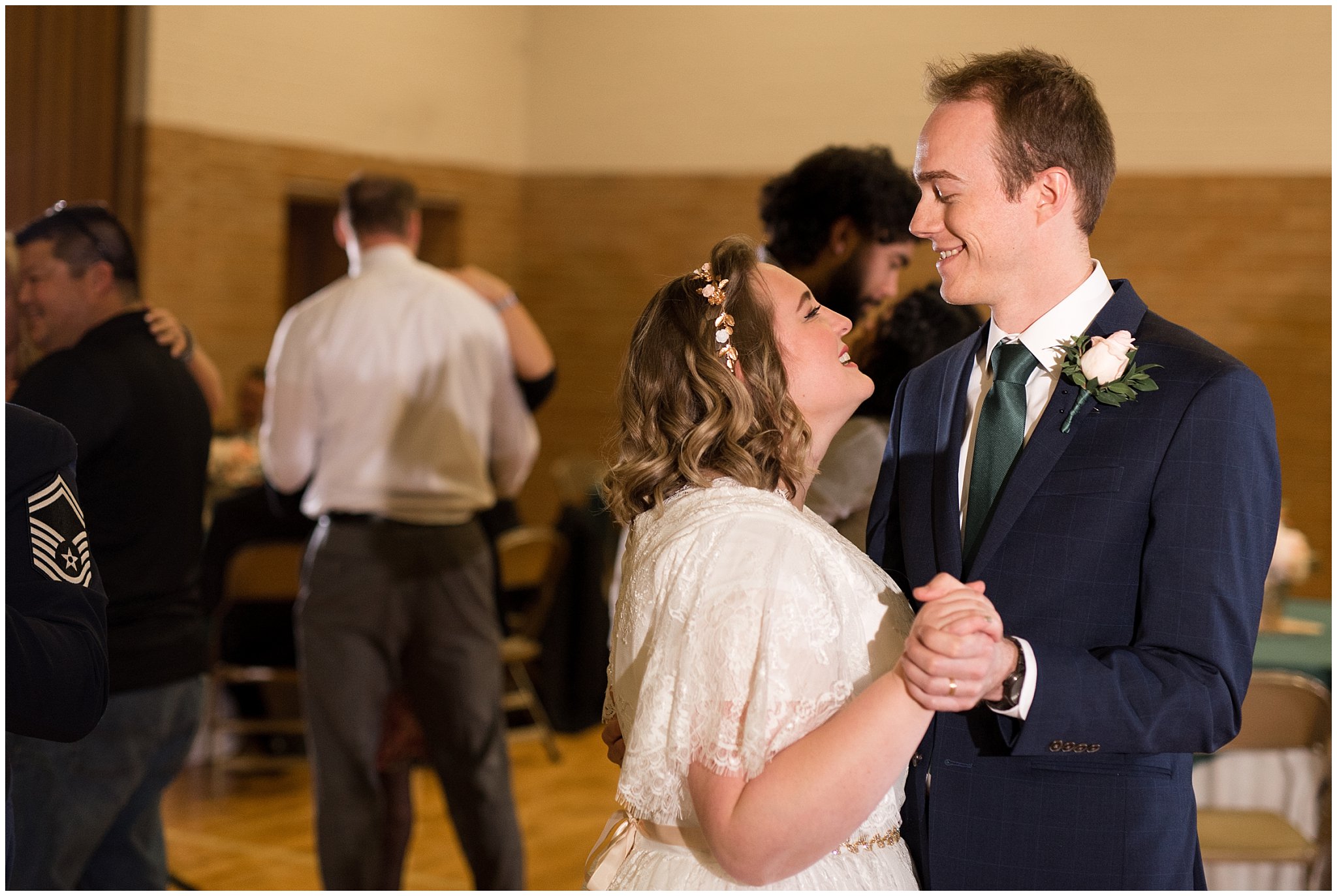 Bride and groom during first dance | Ogden Temple Winter Wedding | Emerald Green and Pink Wedding | Jessie and Dallin Photography