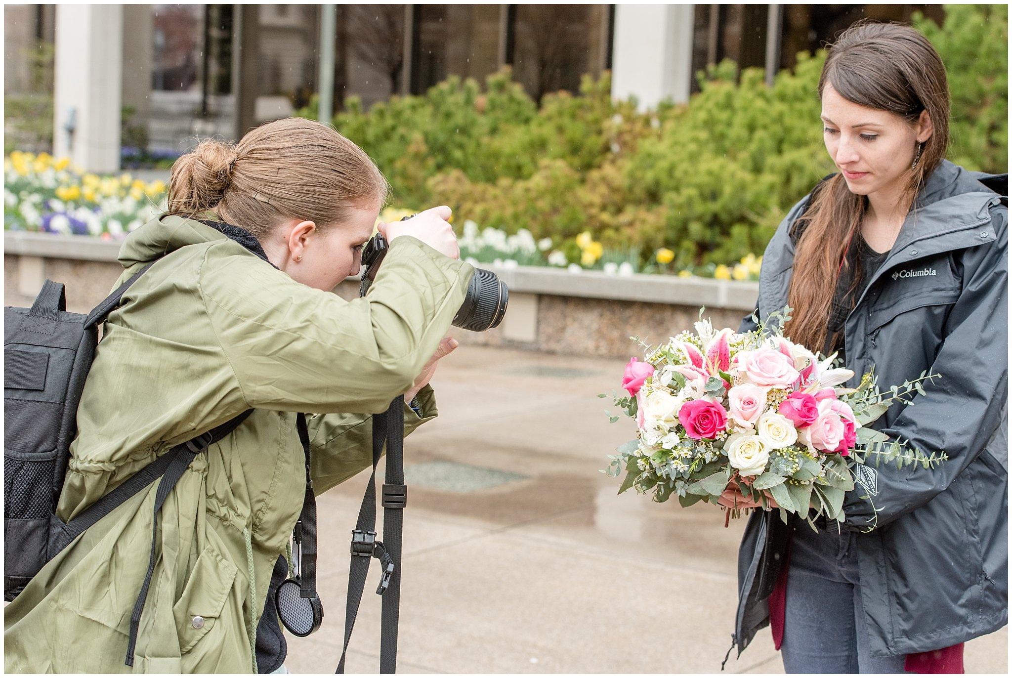 Utah photographers at the Salt Lake Temple | Husband and Wife Photography Team | Jessie and Dallin Photography