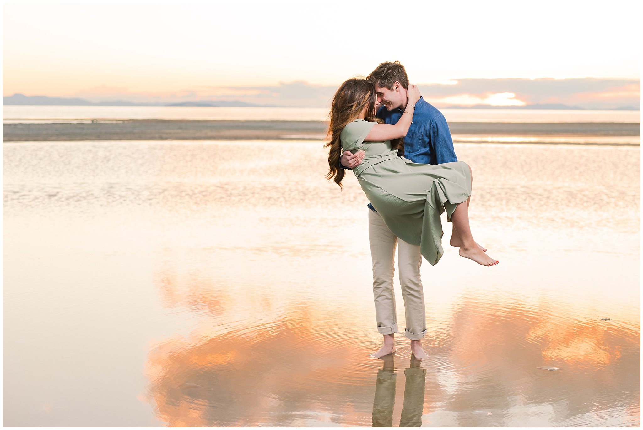 Romantic sunset engagement at Antelope Island in the water | Antelope Island Engagements | Utah Wedding Photographers | Jessie and Dallin Photography