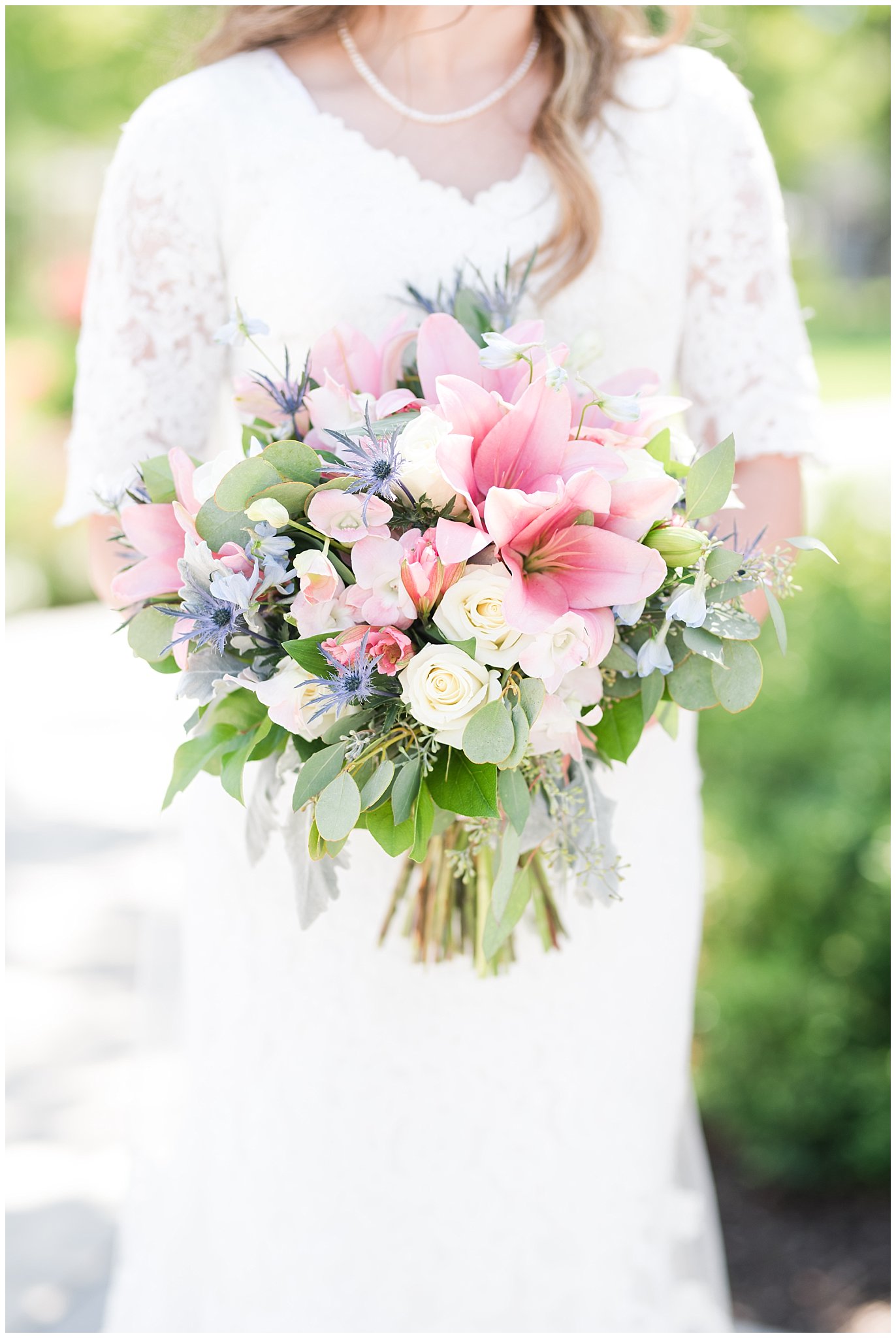 Bride in lace wedding dress with tropical bouquet | bride and groom portraits | Ogden Temple Summer Wedding | Jessie and Dallin Photography