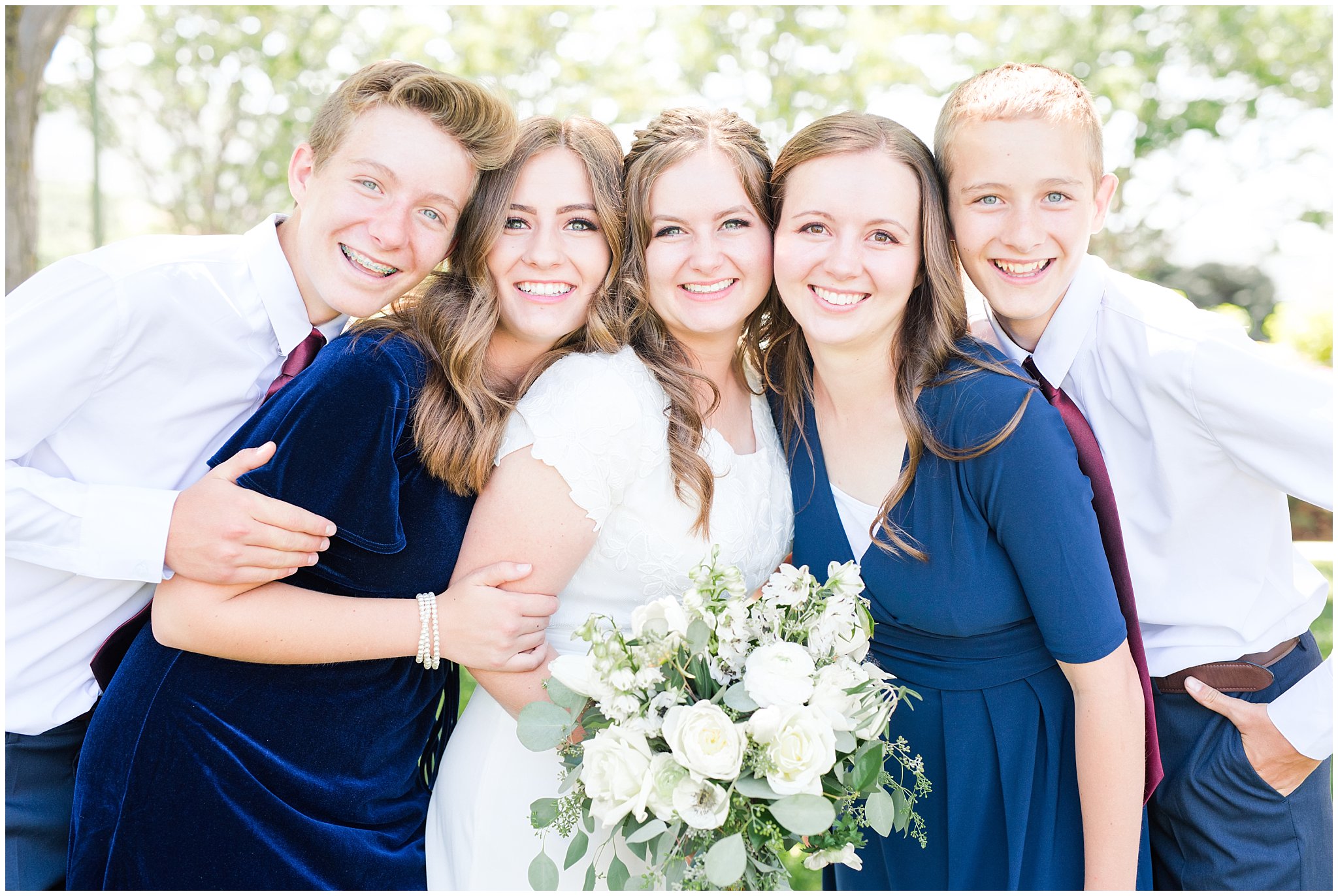 Family Portraits after temple wedding | Summer Bountiful Temple Wedding | Jessie and Dallin Photography