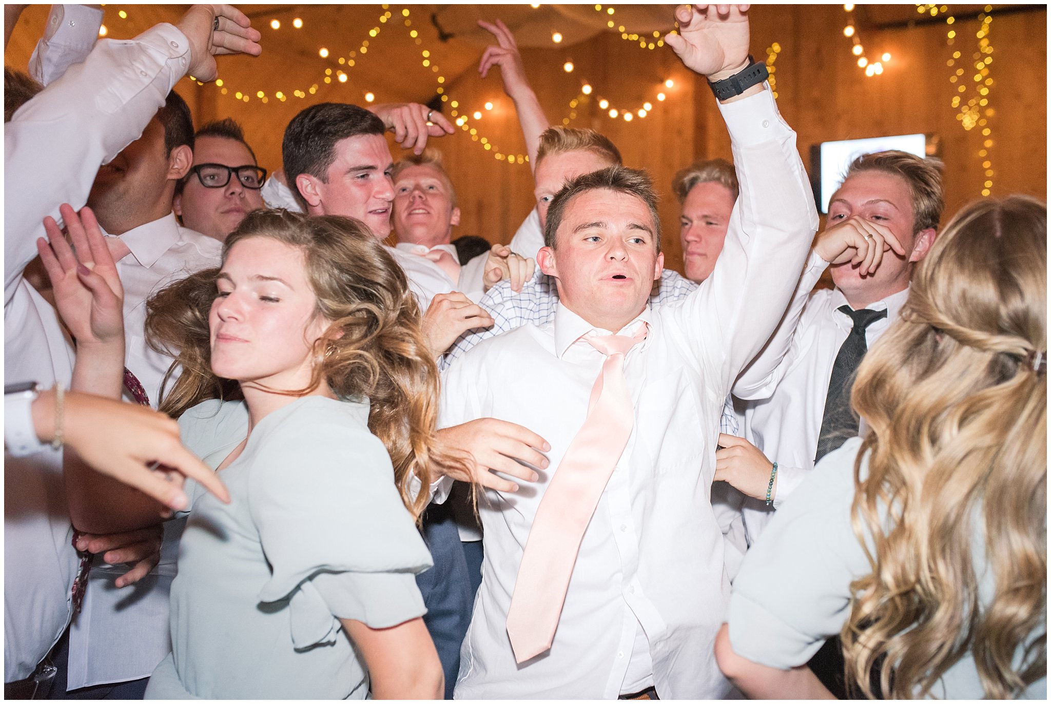 Party dancing at reception | Oak Hills Reception and Events Center | Jessie and Dallin Photography