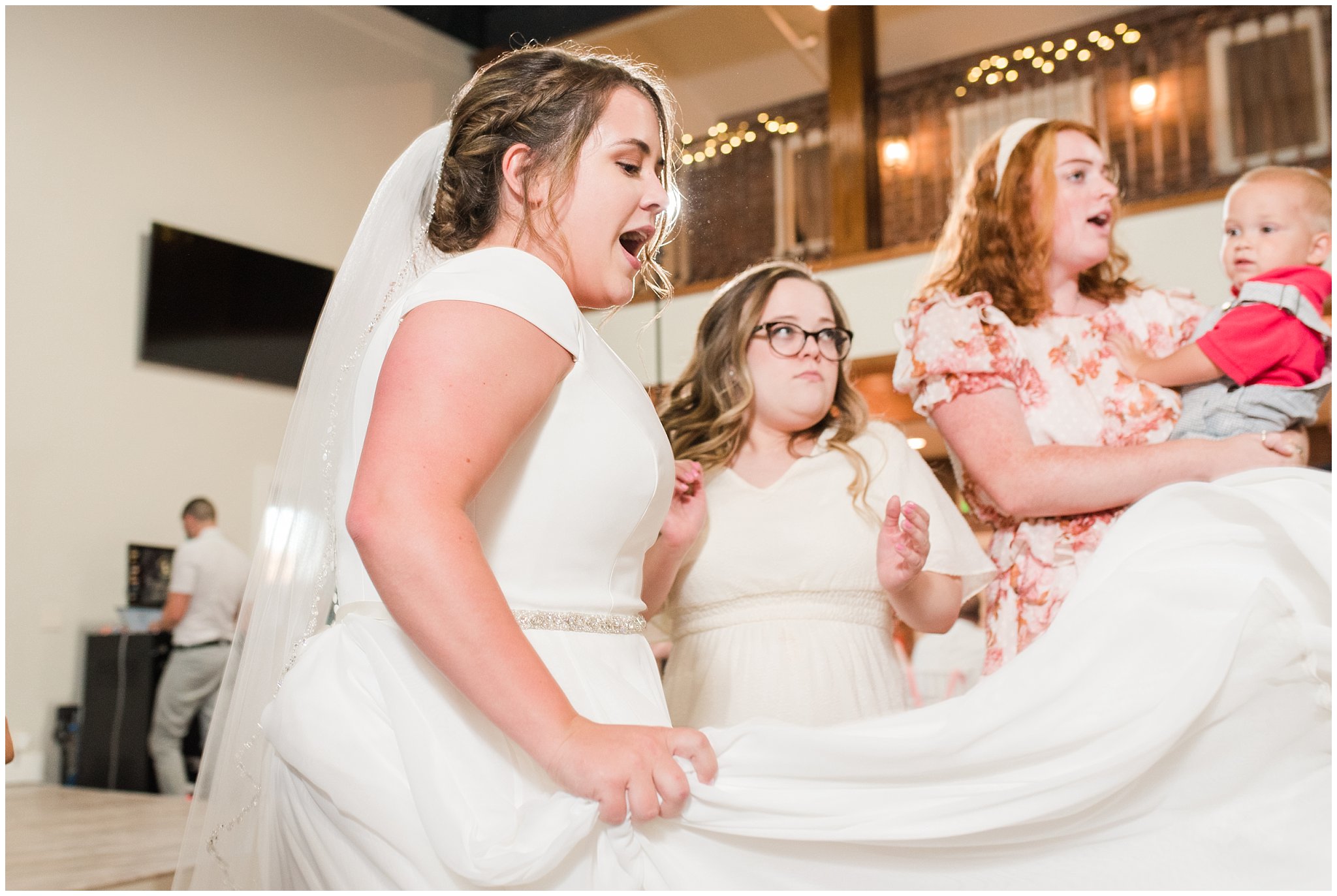 Party dancing during wedding | Talia Event Center Summer Wedding | Jessie and Dallin Photography