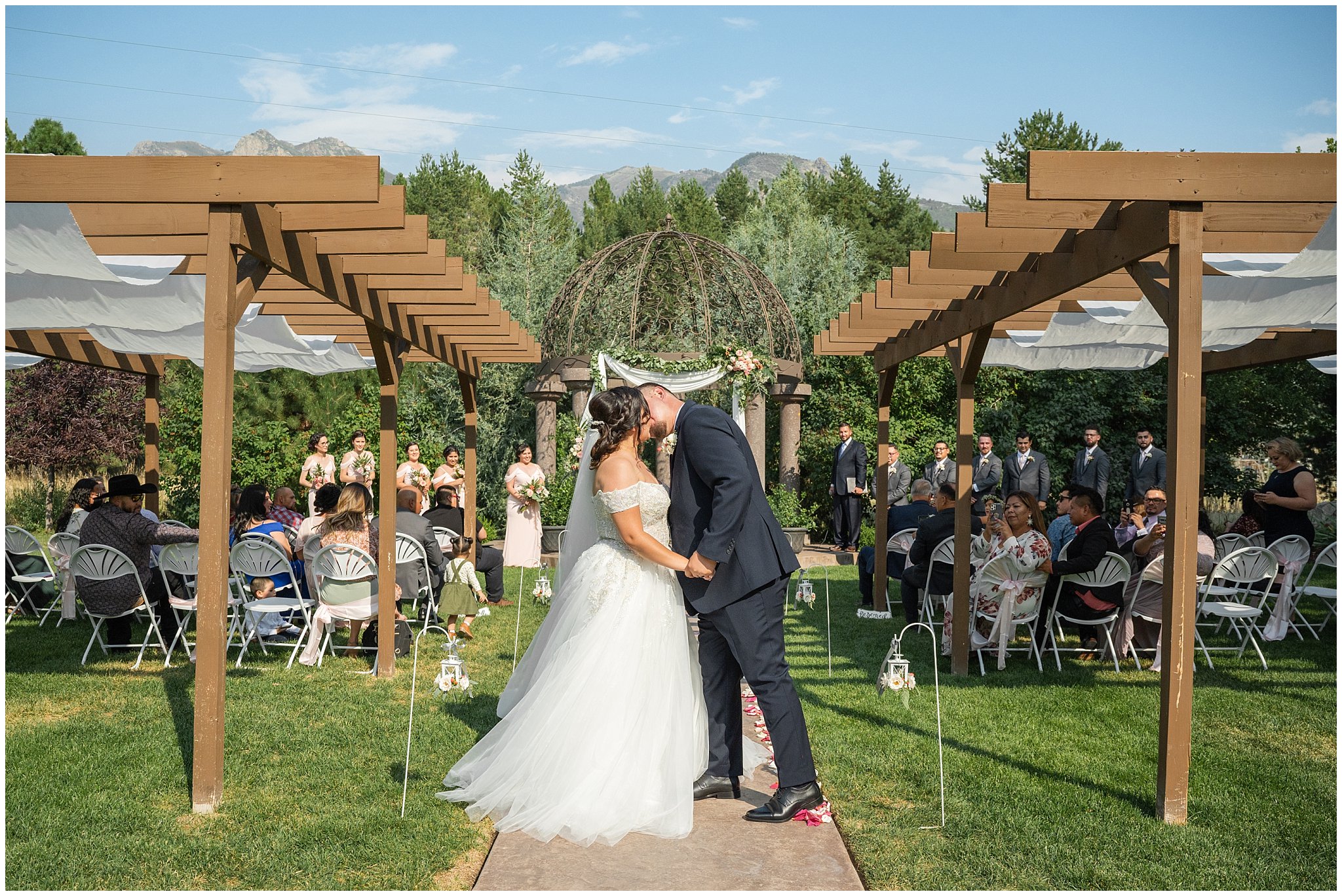 Utah mountain ceremony | Rustic Mountain Destination Wedding at Oak Hills Utah | Jessie and Dallin Photography